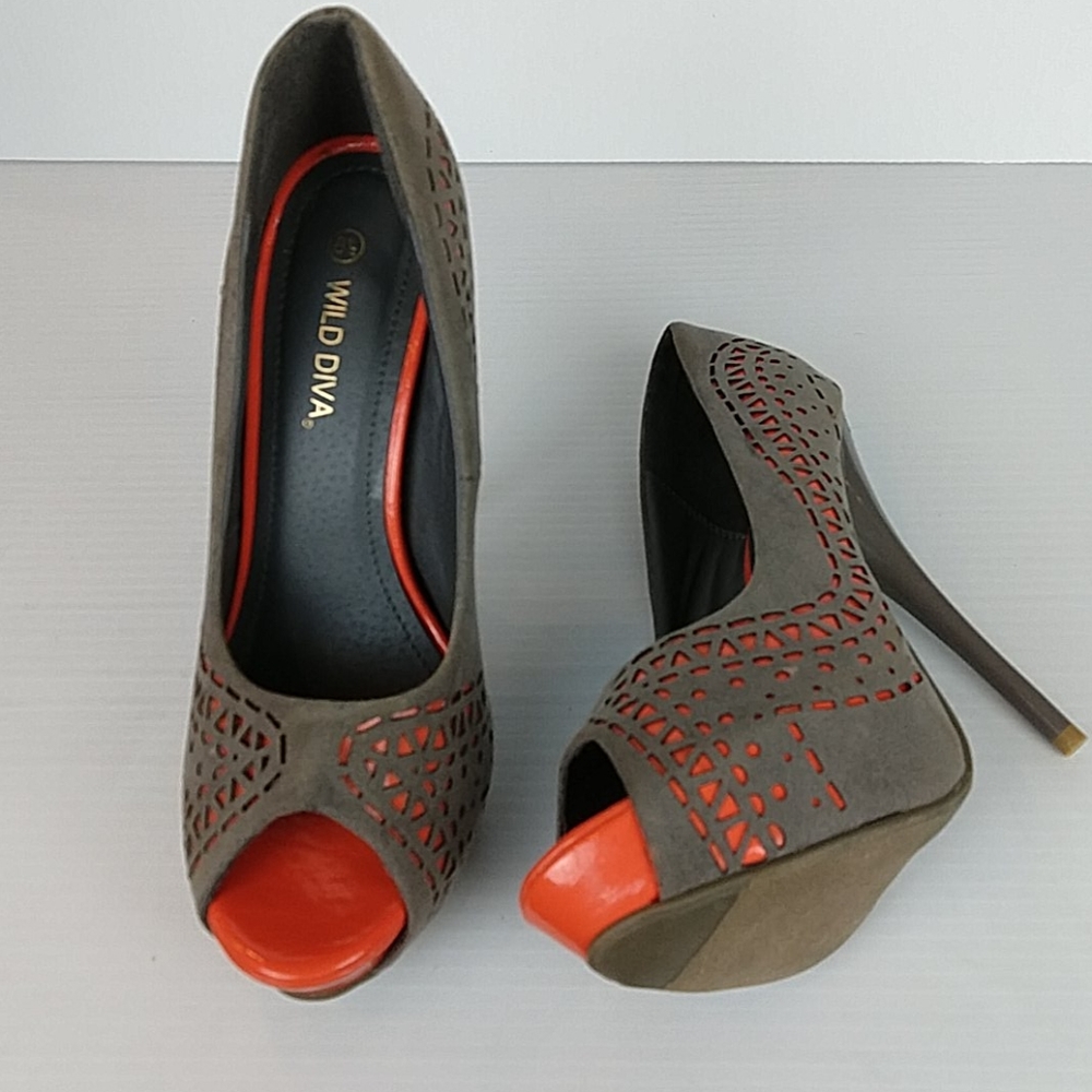 Wild Diva Loraine-23 Cutout Peep Toe High Heels